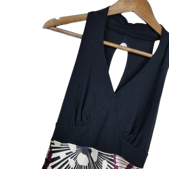 Studio Y Sleeveless Halter Top Blouse Size M V-Neck Floral Tie Waist Open Back - Picture 6 of 8